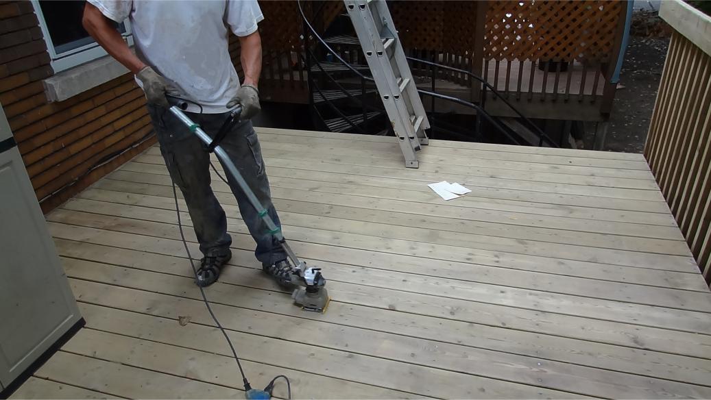 Sableuse à plancher et patio - Atelier location Turbo